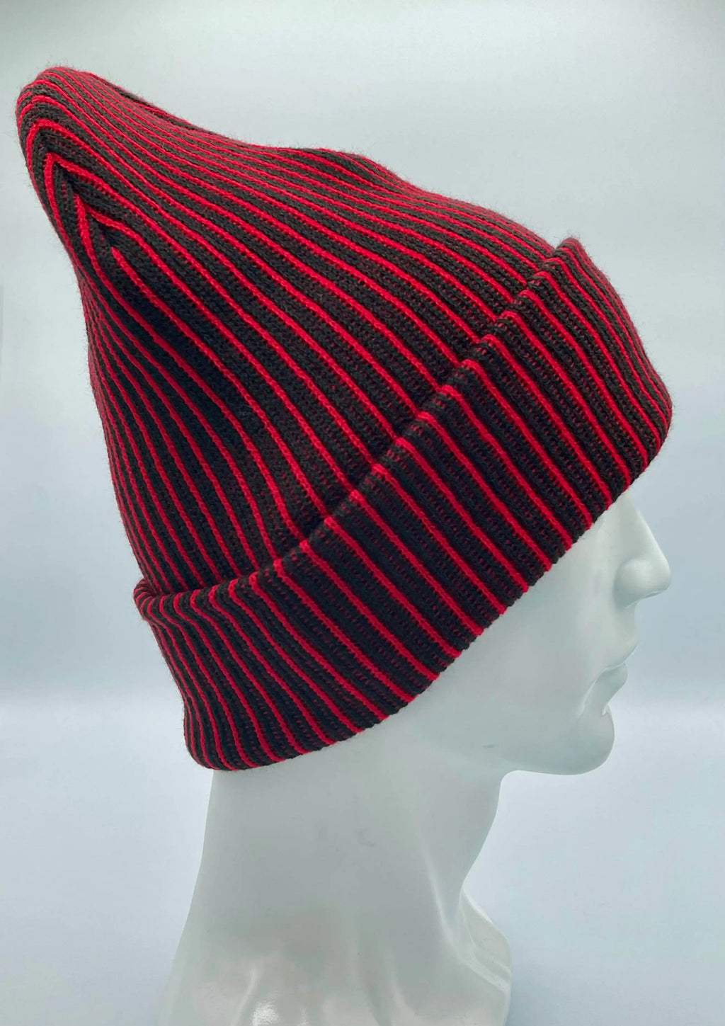 Cuffed Wide Ribbed Striped Beanie, Contrast, Black and Red, Classic Beanie