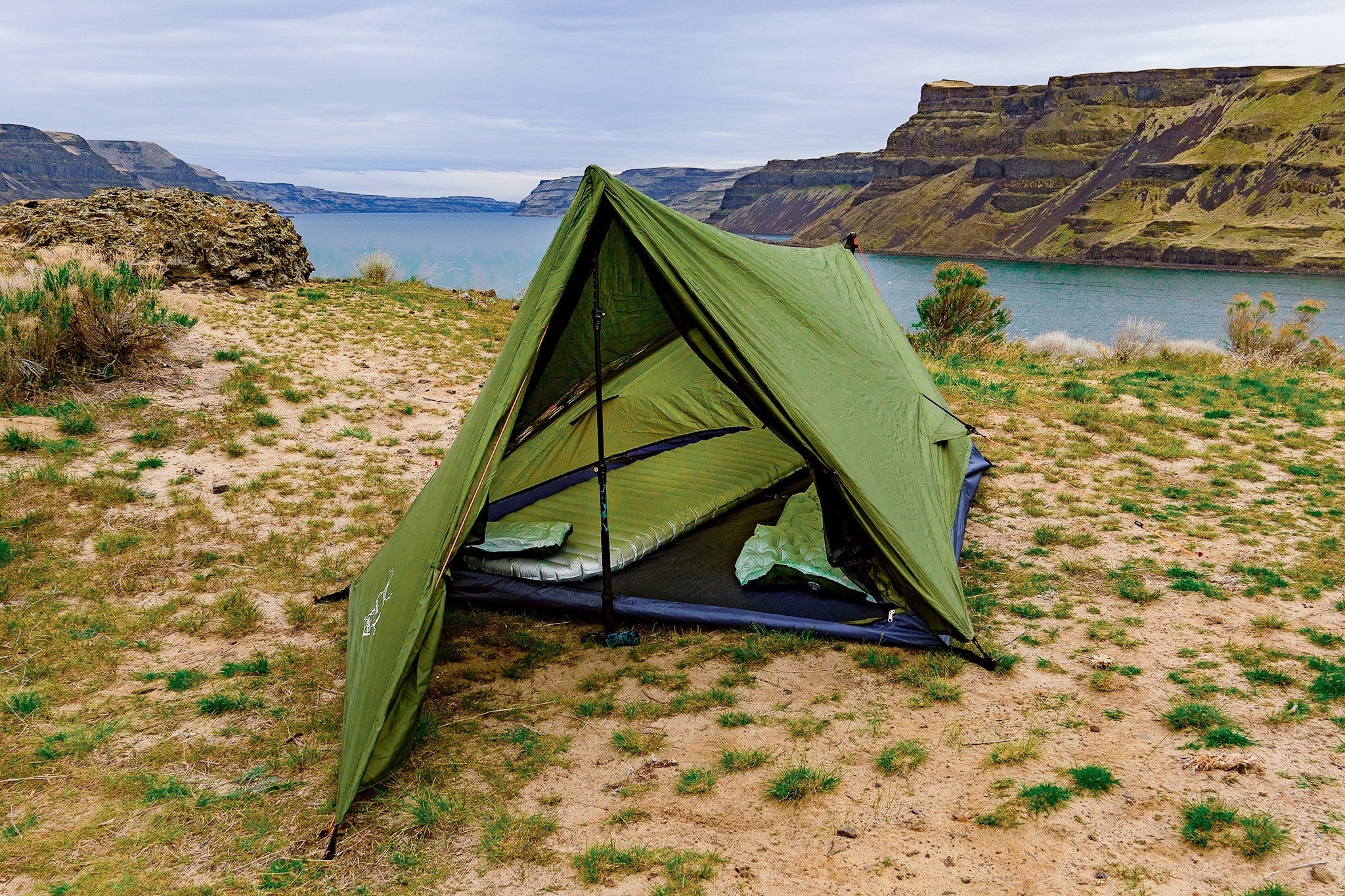Trekker Tent 2V | 2-Person Backpacking Tent